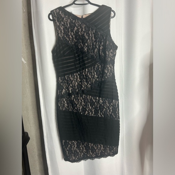 JAX lace combo dress - Picture 7 of 9